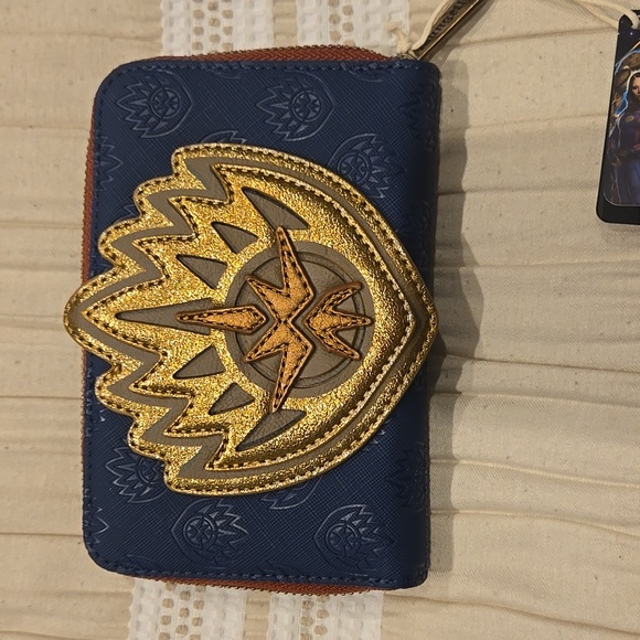 Guardian's of the Galaxy Loungefly wallet - Picture 2 of 8